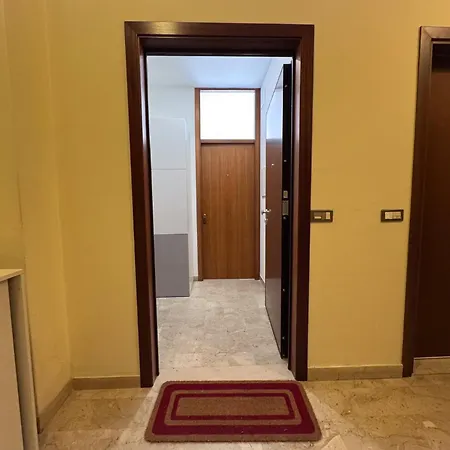 Vittorio Veneto - Urban Comfort By Host Hero *